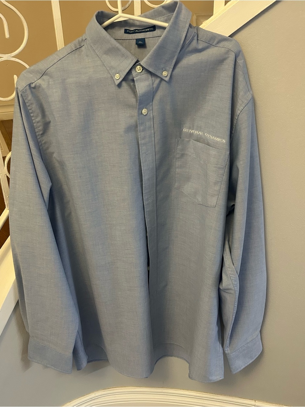 Port Authority Men's Oxford Button Down Shirt Light Blue. Size XL